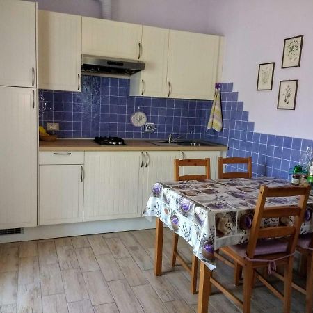 Casa Papaveri Rossi Finale Ligure Luaran gambar